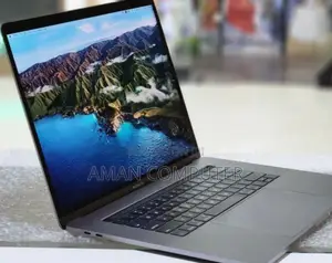 New Laptop Apple MacBook Pro 2017 16GB Intel Core I7 SSD 512GB