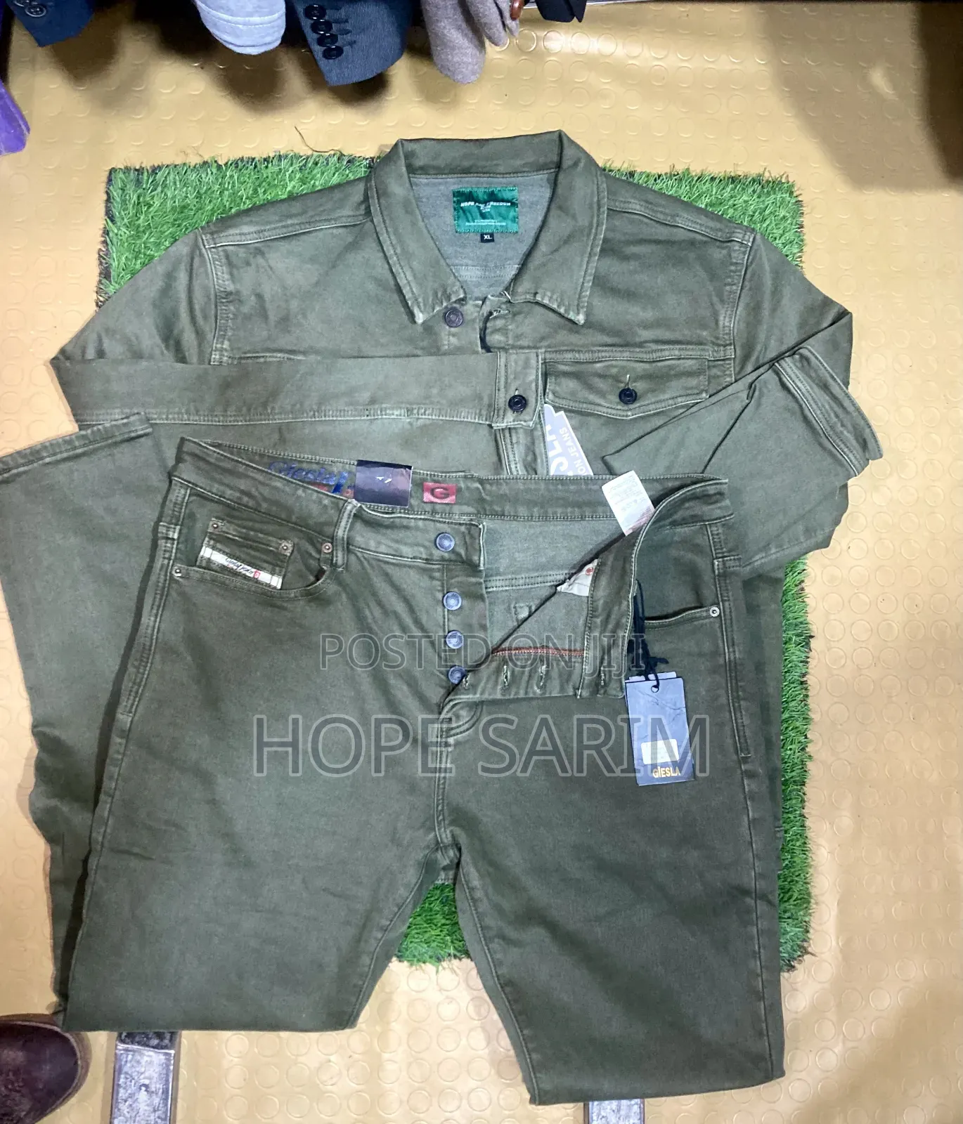 Complete Jeans Green ሙሉ ጆንስ