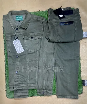 Complete Jeans Green ሙሉ ጆንስ