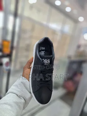 Boss Flat Sneakers 
 Made in Vietnam