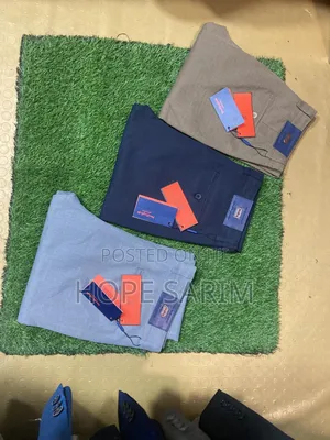 Original Straight የምለጠጡ ጨርቅ ሱሪ