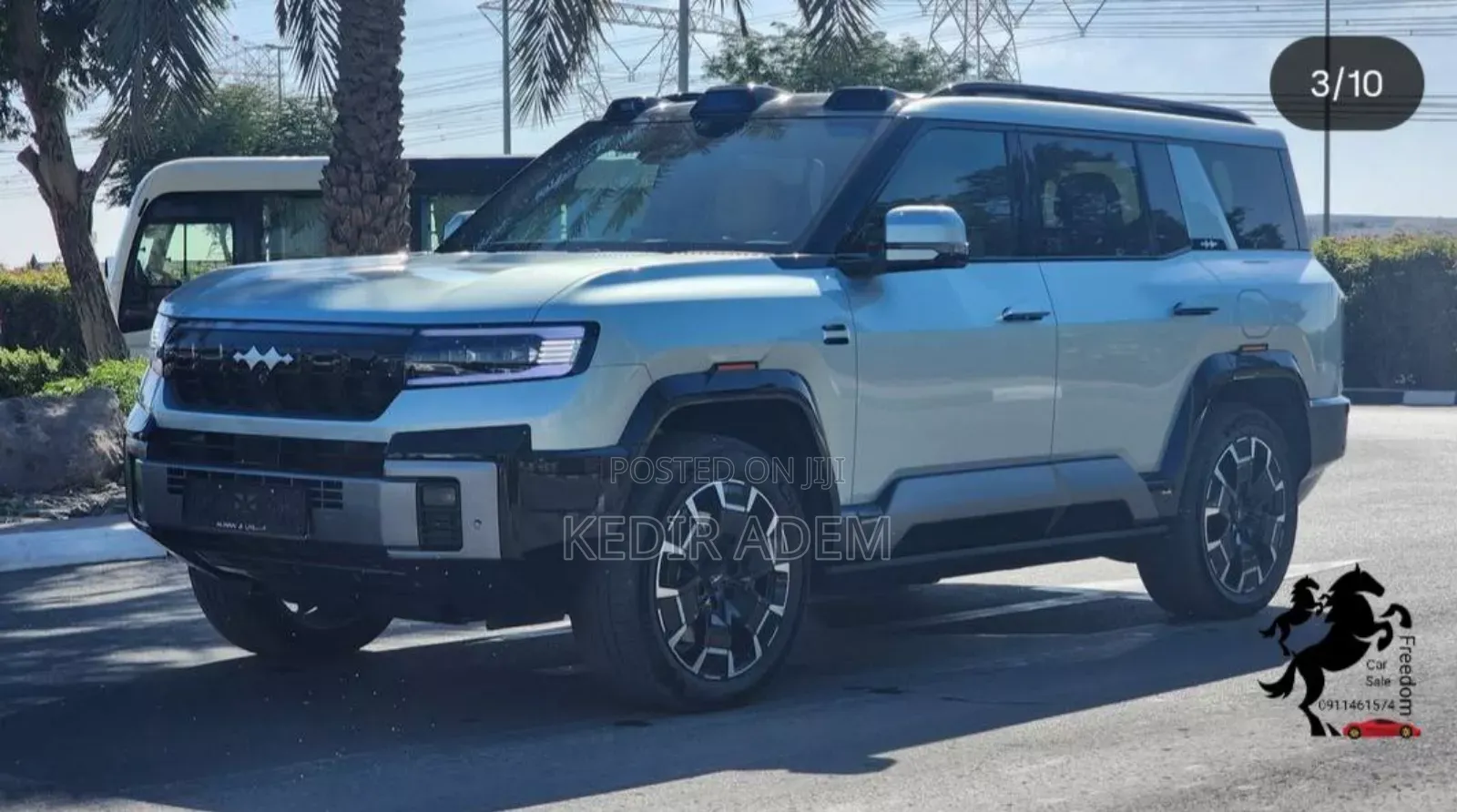 New BYD Leopard 8 2.0 Hybrid AWD 2024 Yellow