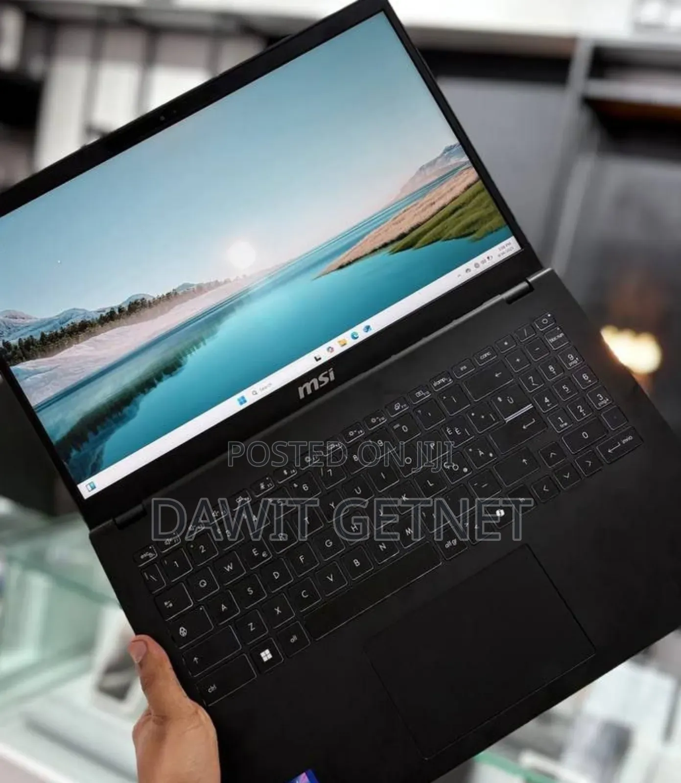 New Laptop MSI Modern 14 16GB Intel Core Ultra 5 SSD 1T
