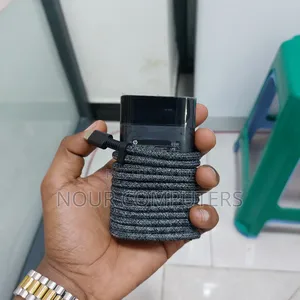 Photo - Hp 65w Type C Charger