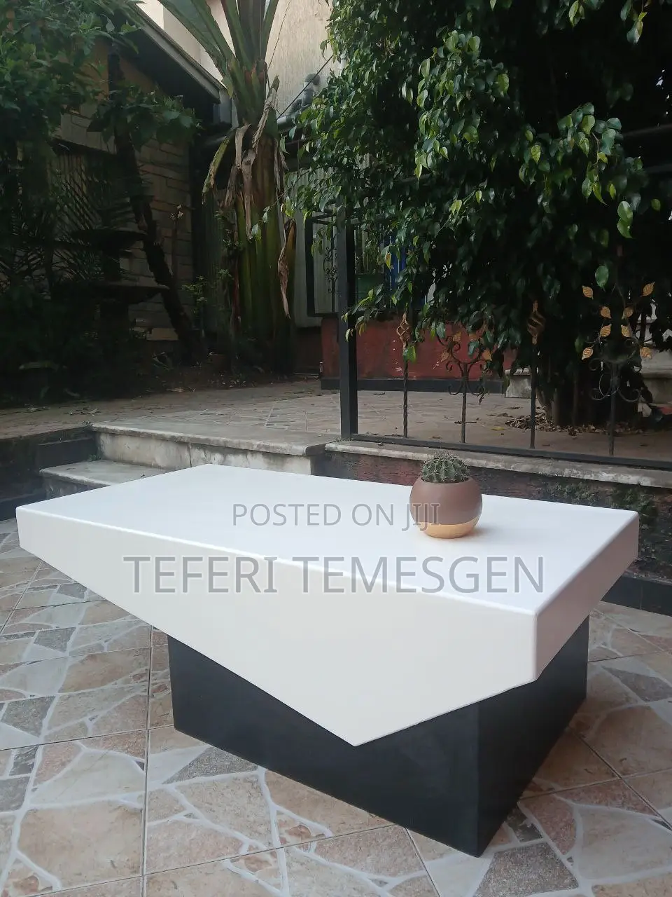 Center/Sofa/Coffee Table