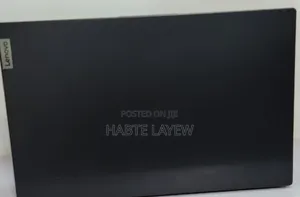 New Laptop Lenovo V15 8GB AMD Ryzen 3 SSD 256GB