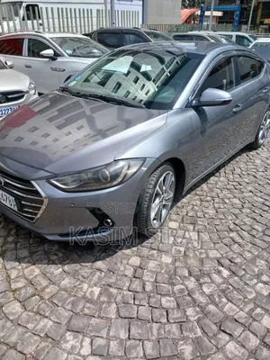 Hyundai Avante 2017 Gray