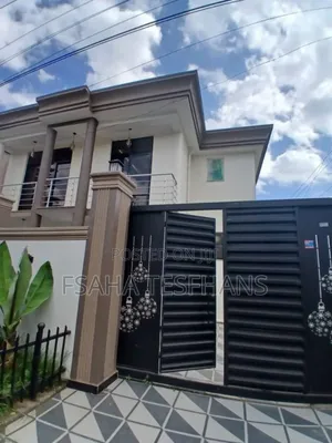 Photo - 4bdrm House in G+1, Bole for rent