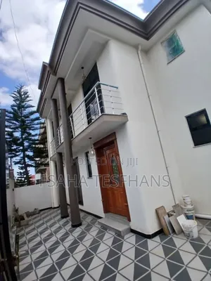 4bdrm House in G+1, Bole for rent