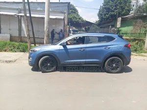 Hyundai Tucson Limited AWD 2016 Blue