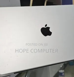 New Laptop Apple MacBook Pro 2023 M3 14-Inch 8GB Apple M3 Pro SSD 512GB