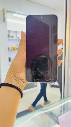 Photo - New Samsung Galaxy A16 128 GB Black