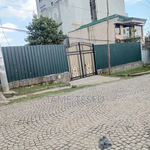 Furnished 3bdrm House in ወሰን Kehisphaltu ግልባጭ, Yeka for sale