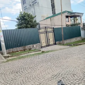 Furnished 3bdrm House in ወሰን Kehisphaltu ግልባጭ, Yeka for sale