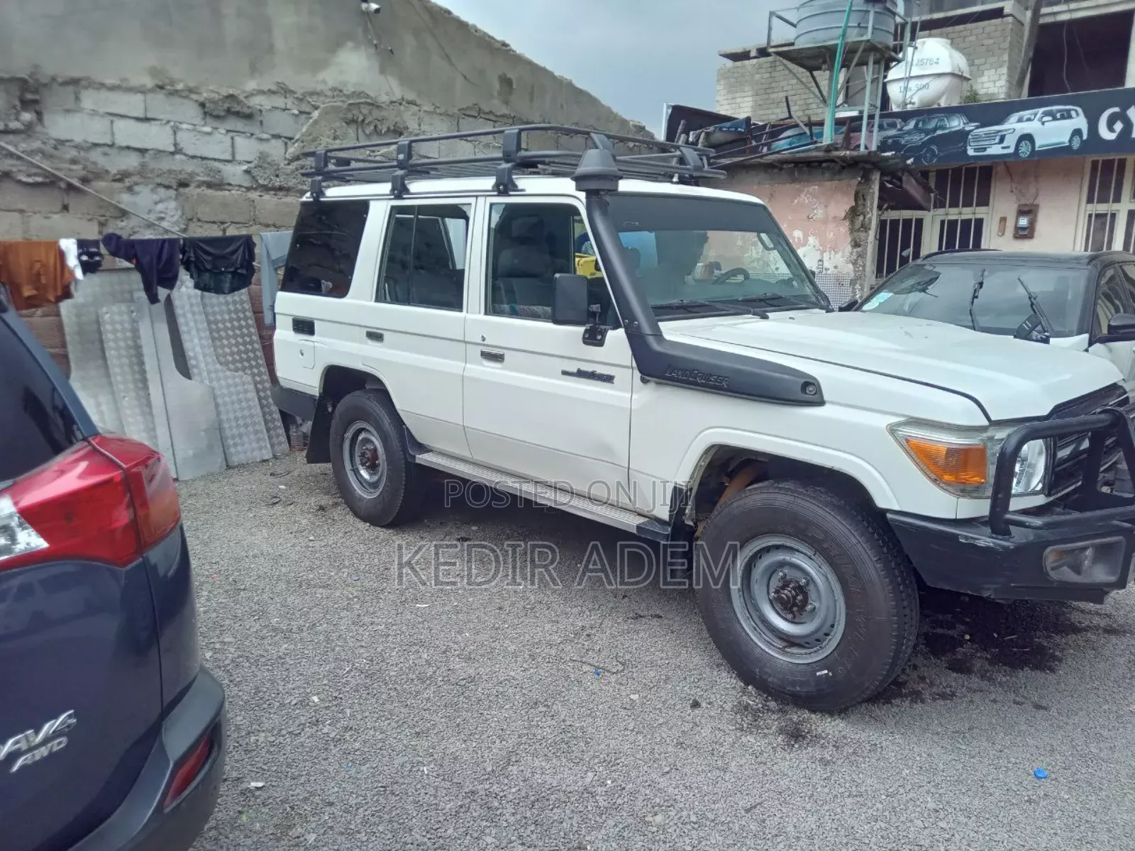 Toyota Land Cruiser 2018 White