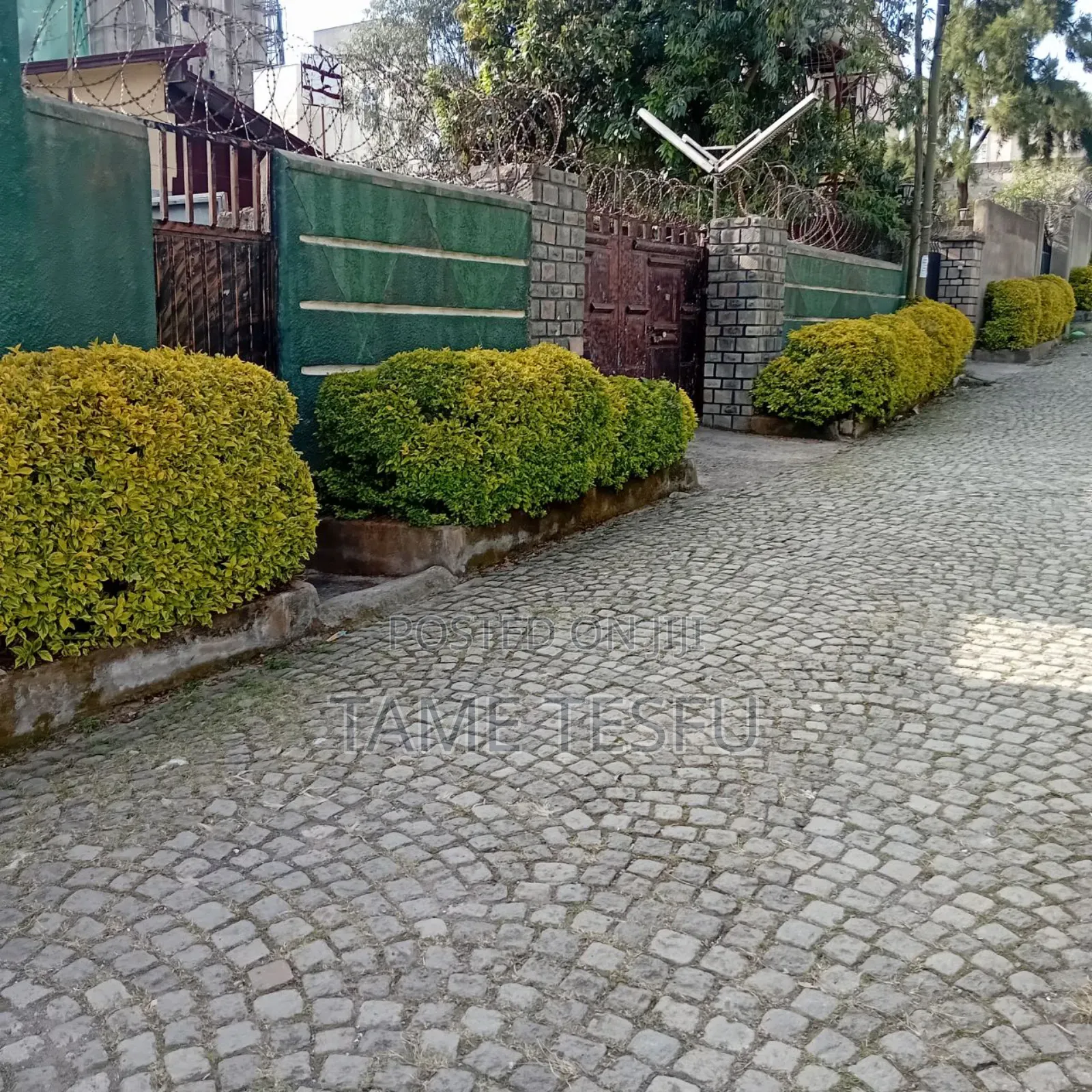 4bdrm House in ወሰን ህልስደ, Yeka for sale