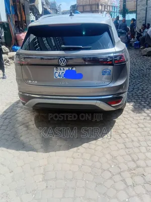 Volkswagen ID.6 Crozz 66 kWh RWD 2022 Blue