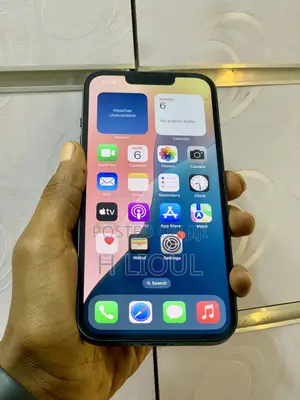 Photo - New Apple iPhone 13 128 GB Black