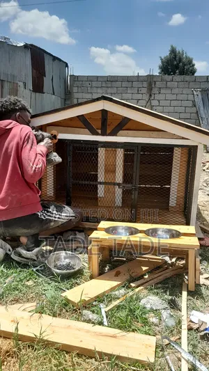 Photo - ደረጃውን የጠበቁ Dog House