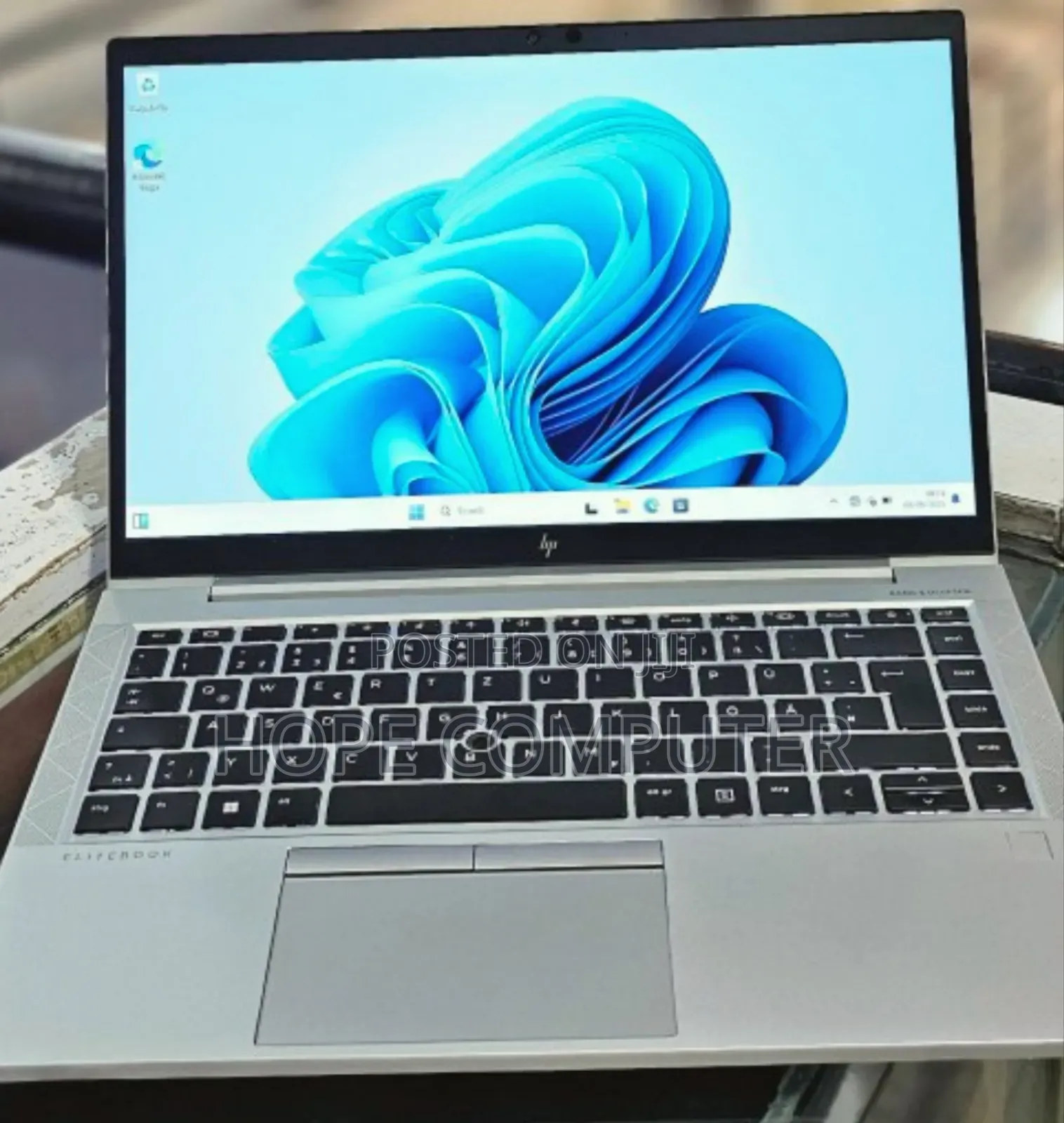 New Laptop HP EliteBook 840 G8 16GB Intel Core I5 SSD 512GB