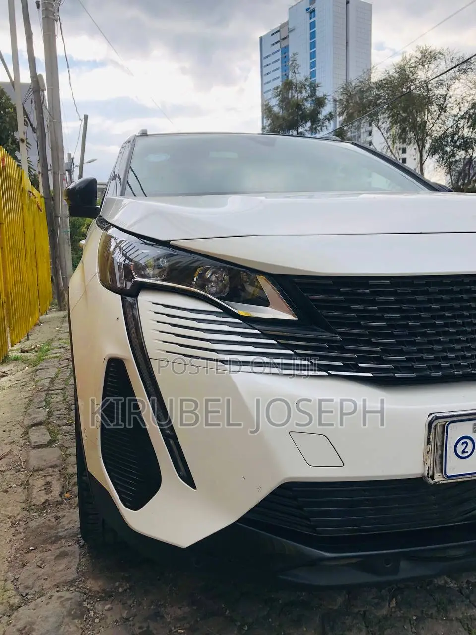Peugeot 5008 2022 White