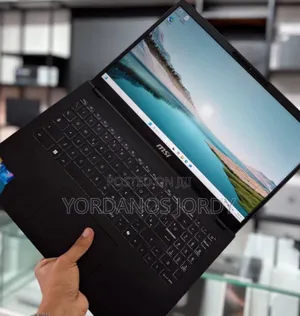 New Laptop MSI Modern 14 16GB Intel Core Ultra 5 SSD 512GB