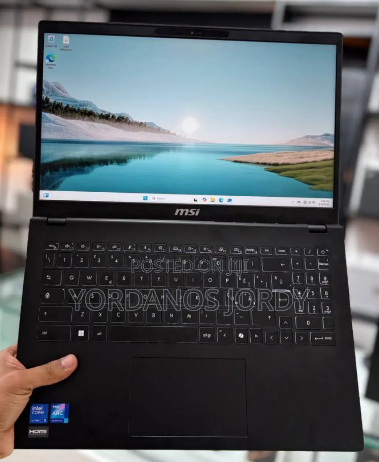 New Laptop MSI Modern 14 16GB Intel Core Ultra 5 SSD 512GB