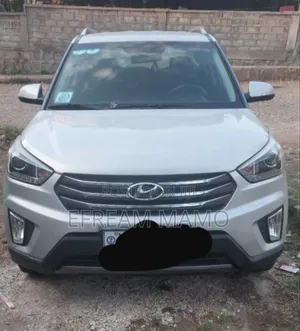 Photo - Hyundai Creta 2017 Silver