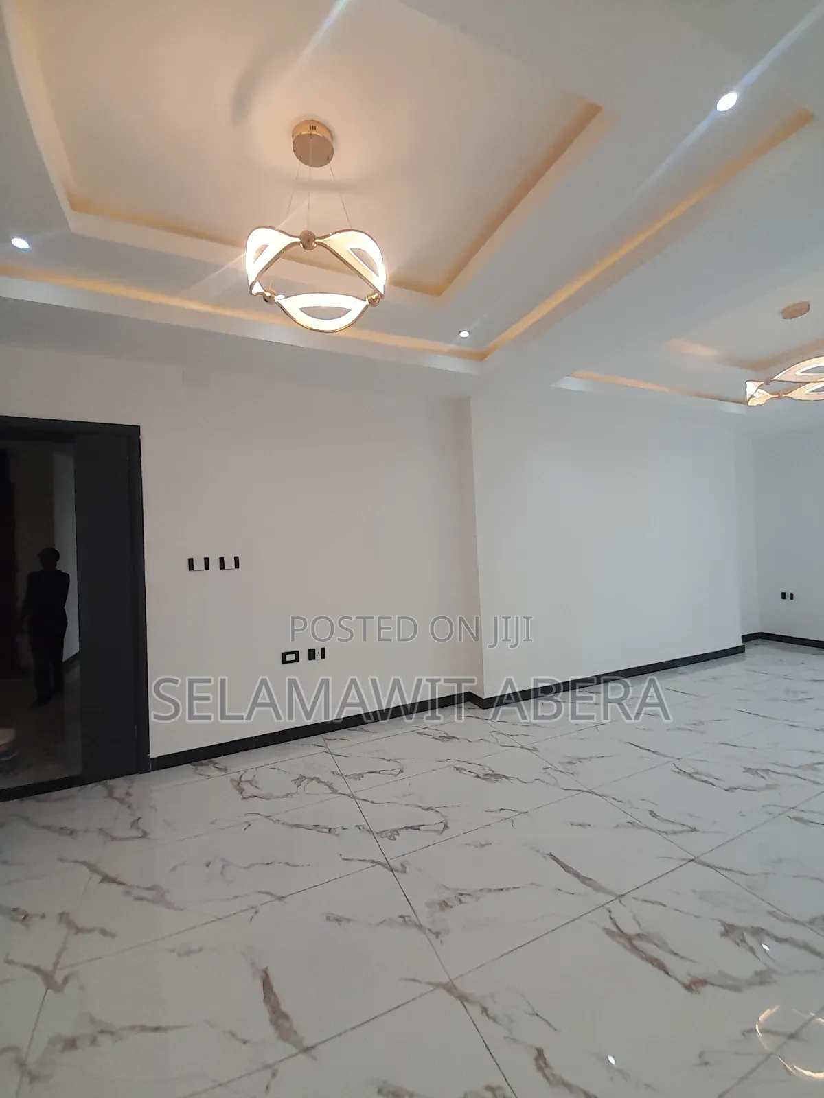 3bdrm Apartment in Selamawit Abera, Bole for sale