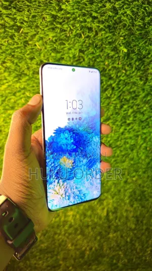 New Samsung Galaxy S20 128 GB Blue