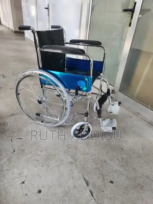 Photo - Strong Medical Heavy Duty Whellchair痛苦wheelchair建安wheelchair Almunium