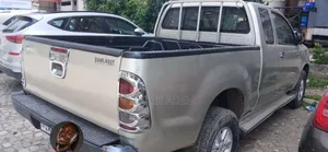 Toyota Hilux 2007 Green