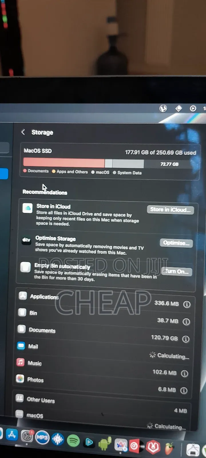 New Laptop Apple MacBook Pro 2016 8GB Intel Core I5 SSD 256GB