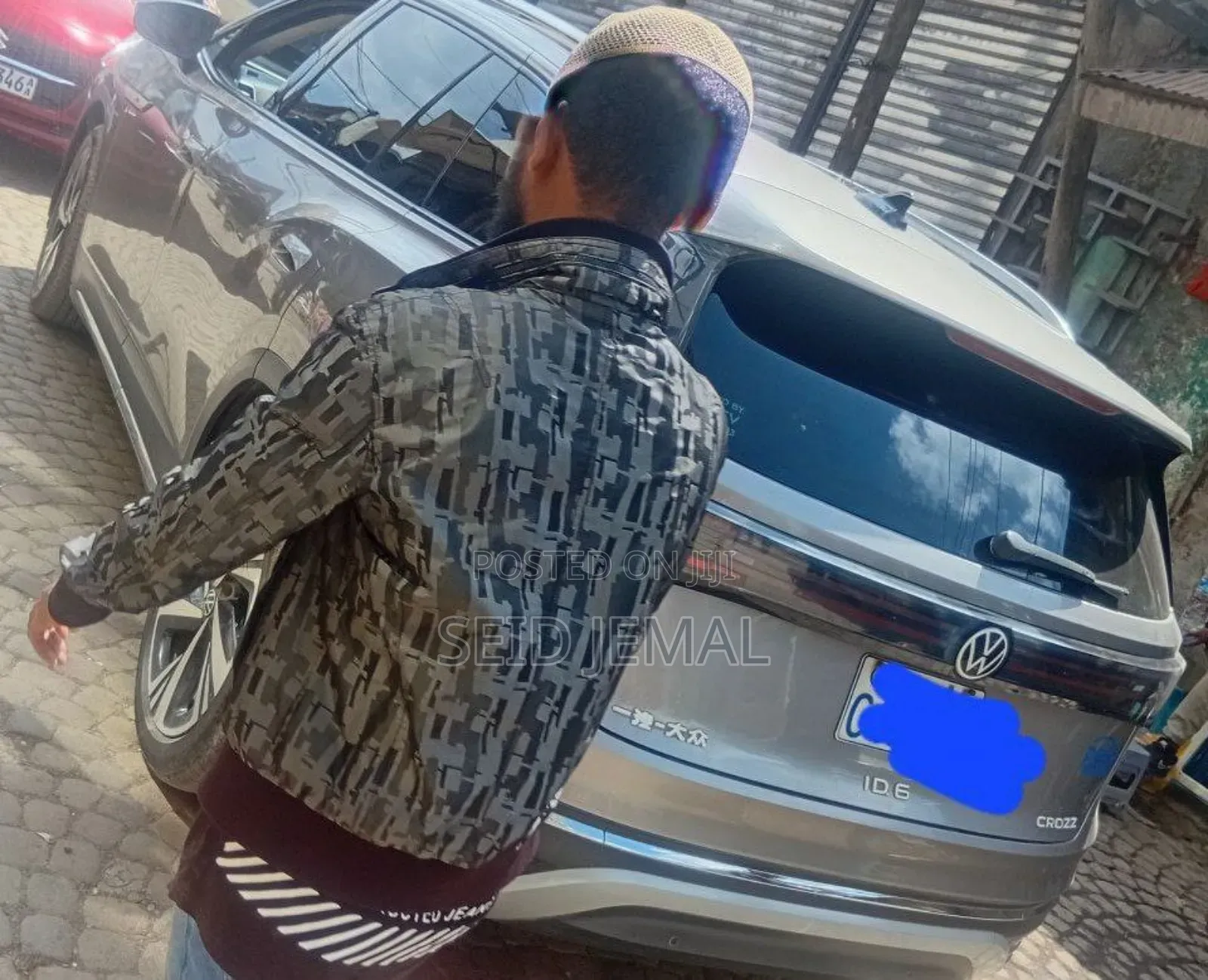 Volkswagen ID.6 2023 Silver