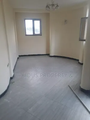 4bdrm Penthouse in Jemo 1, Nifas Silk-Lafto for rent