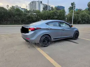 Hyundai Avante 2015 Gray