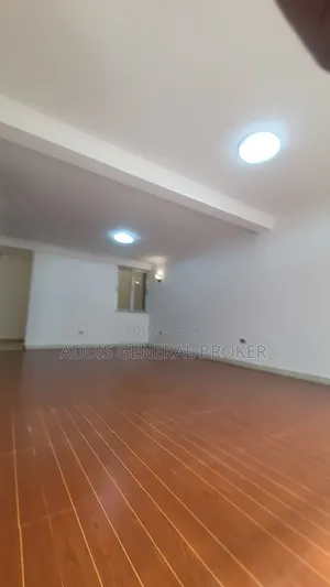 7bdrm House in Lebu, Nifas Silk-Lafto for sale