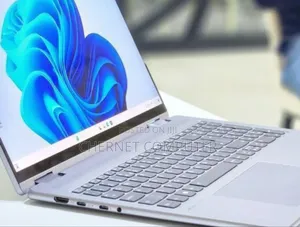 Photo - New Laptop Lenovo Yoga 7i 16GB Intel Core I7 SSD 512GB