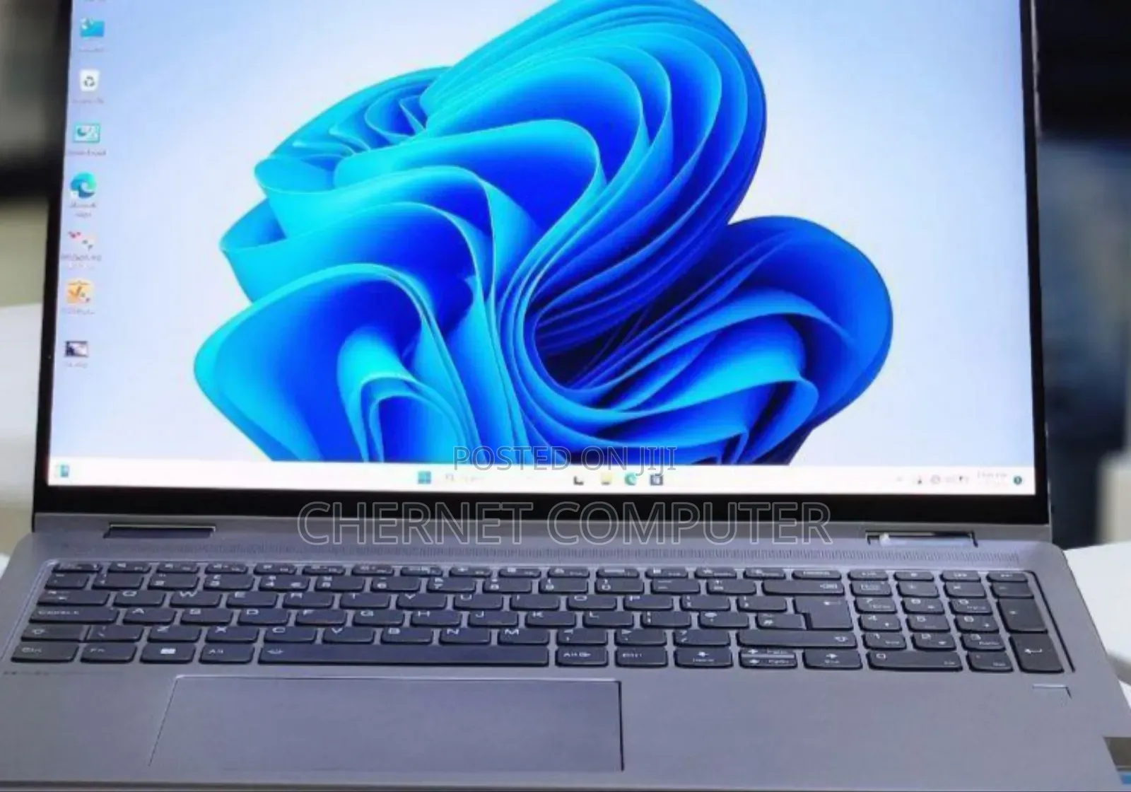 New Laptop Lenovo Yoga 7i 16GB Intel Core I7 SSD 512GB