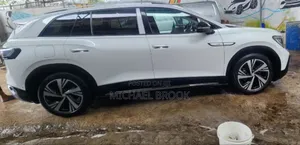 Volkswagen ID.6 2024 White