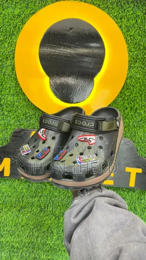 Photo - Orginal Crocks