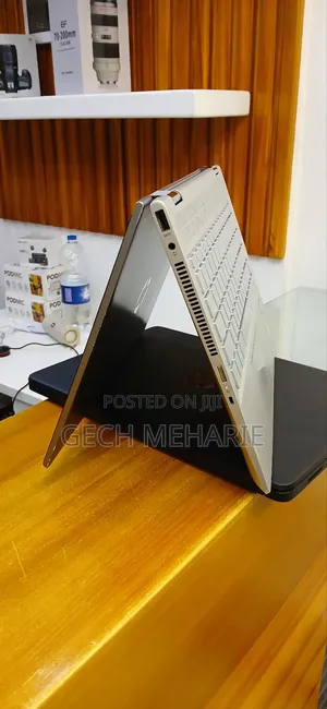 Photo - New Laptop HP Pavilion 14 8GB Intel Core I7 SSD 512GB