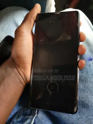 Photo - Samsung Galaxy S10 5G 256 GB Black