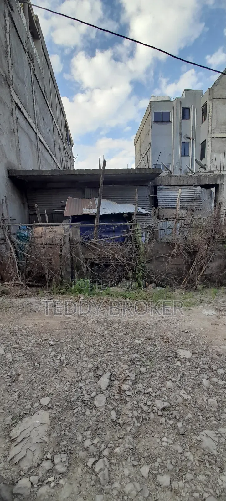 7bdrm House in Haile Garment, Nifas Silk-Lafto for sale