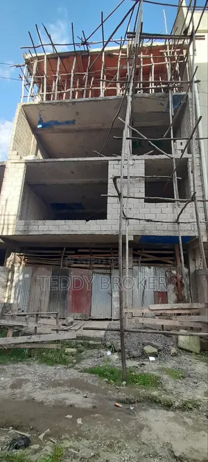 7bdrm House in Haile Garment, Nifas Silk-Lafto for sale