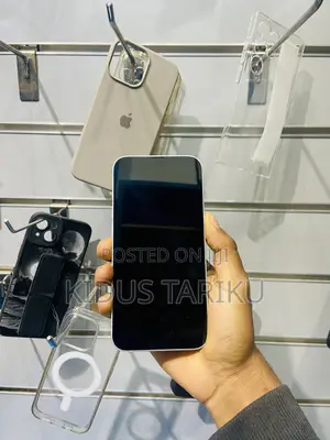 Apple iPhone 16e 128 GB White