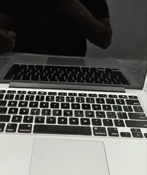 Photo - New Laptop Apple MacBook Pro 2014 8GB Intel Core I5 SSD 128GB