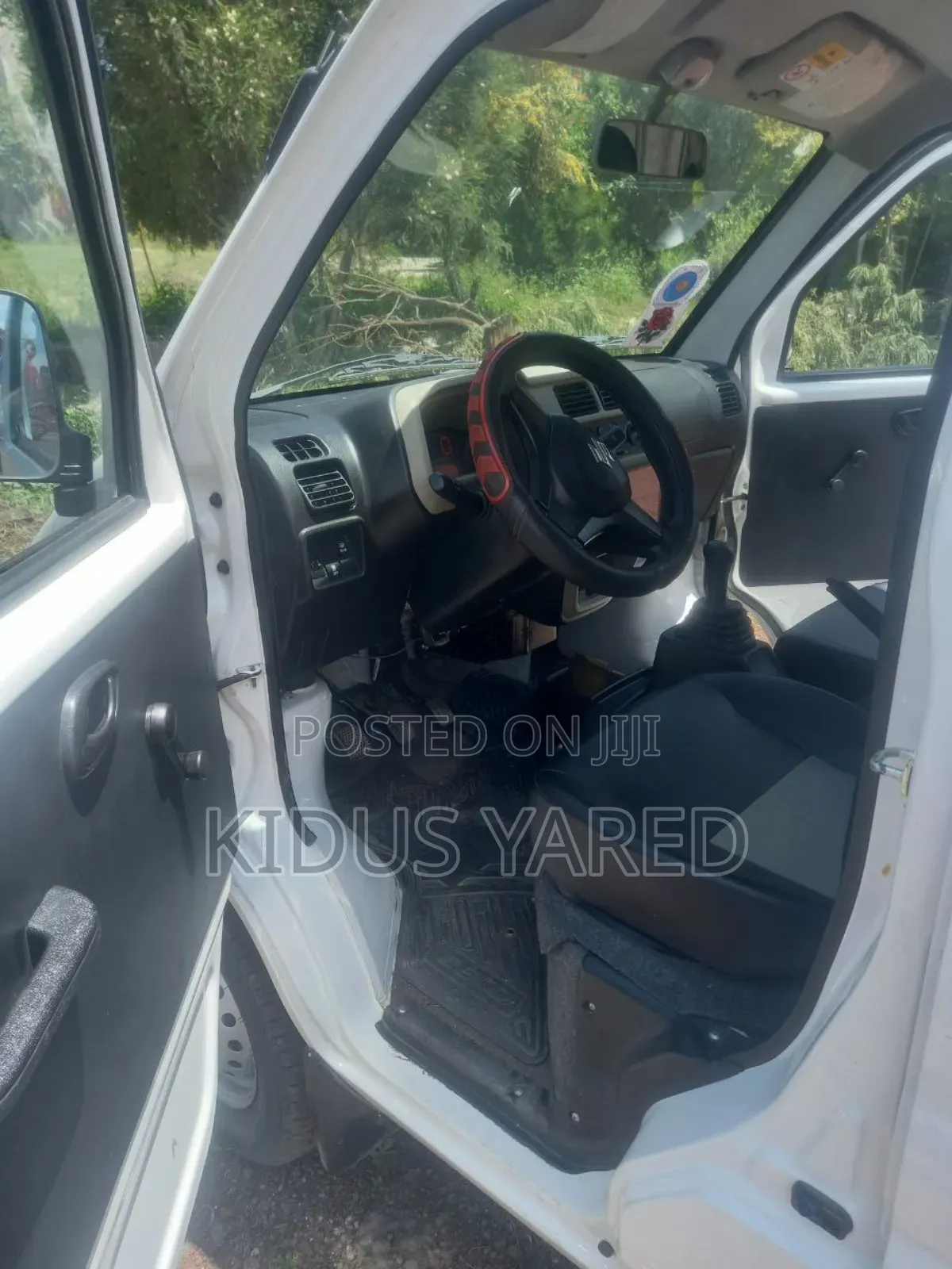 Suzuki APV Minibus 2024 White