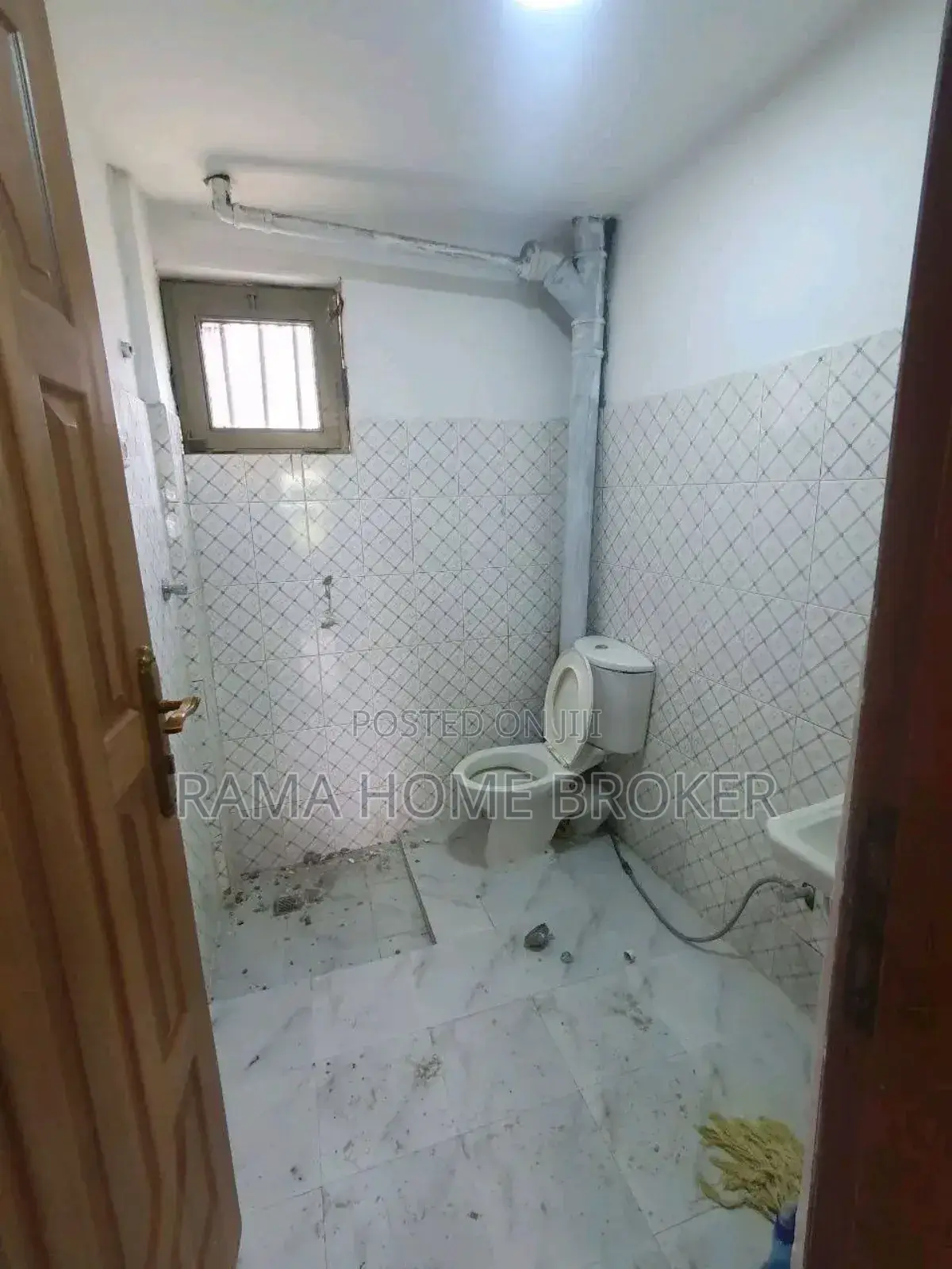 Furnished 3bdrm Condo in Yeka for sale