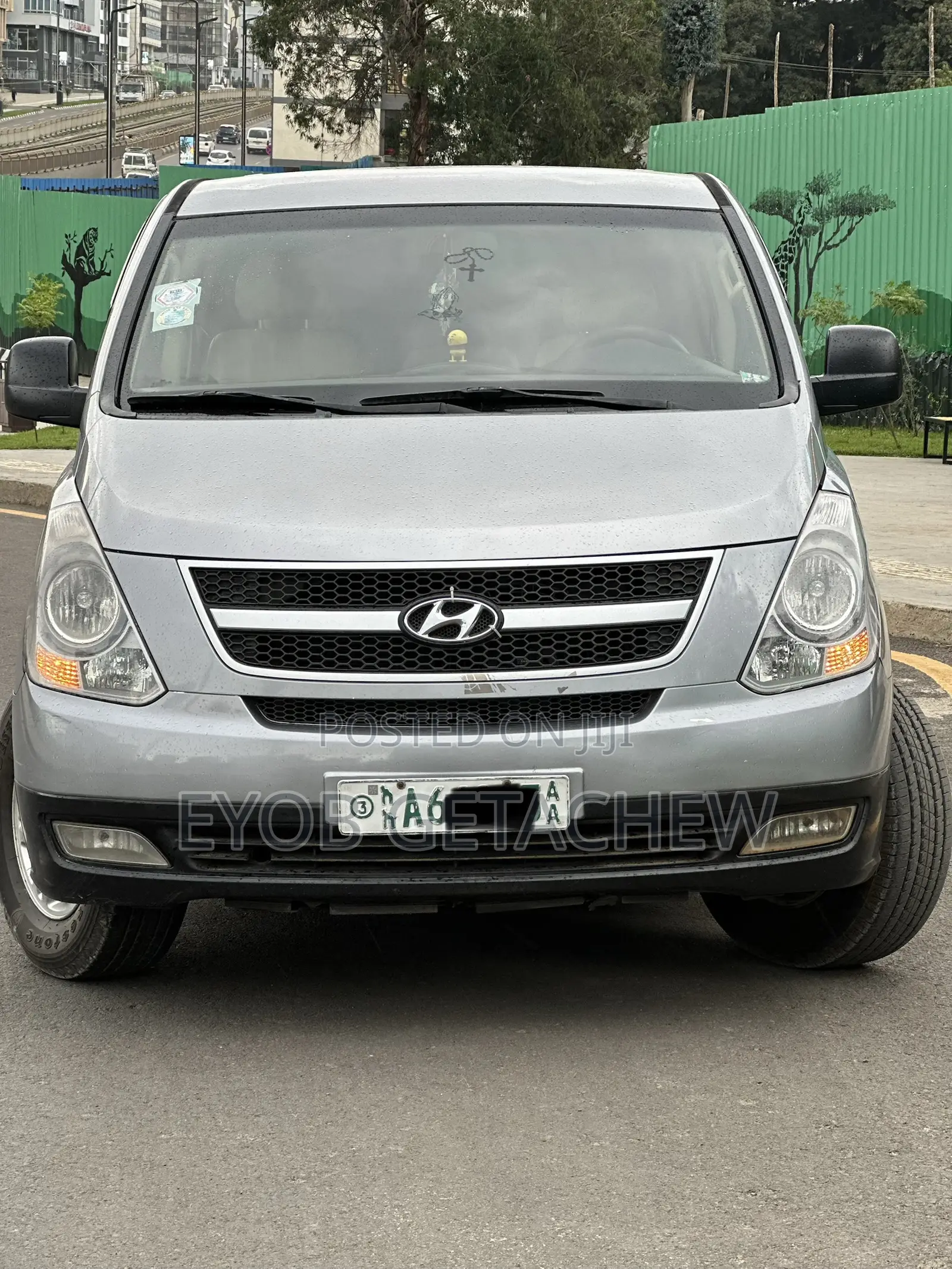 Hyundai H1 2017 Silver
